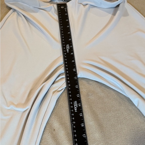 2 pc Sympli Dove Gray soft stretchy  comfort set, size 6& 8 (fit large though!) - Picture 9 of 10